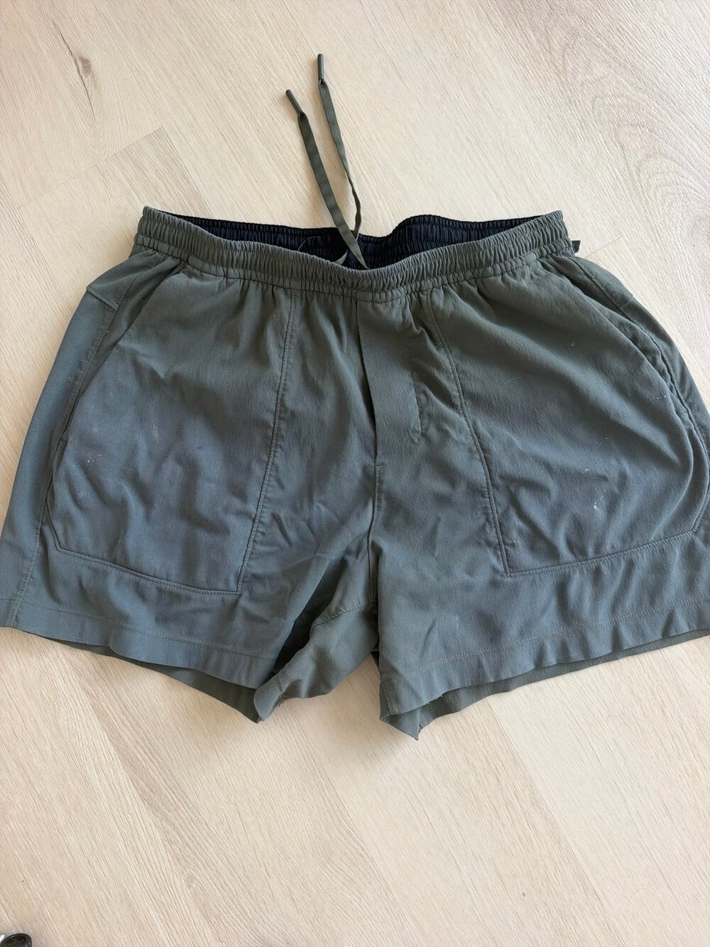 Lululemon men’s shorts